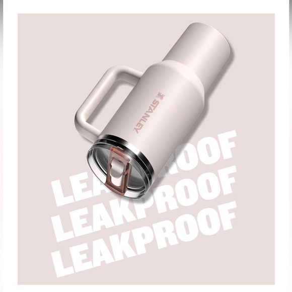 STANLEY Quencher ProTour Flip Straw Tumbler with Leakproof Lid - Picture 4 of 11